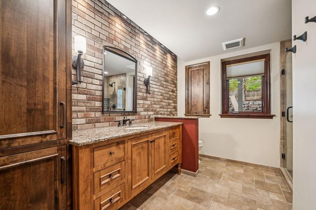 11356 Entrevaux Drive, Eden Prairie, MN 55347
