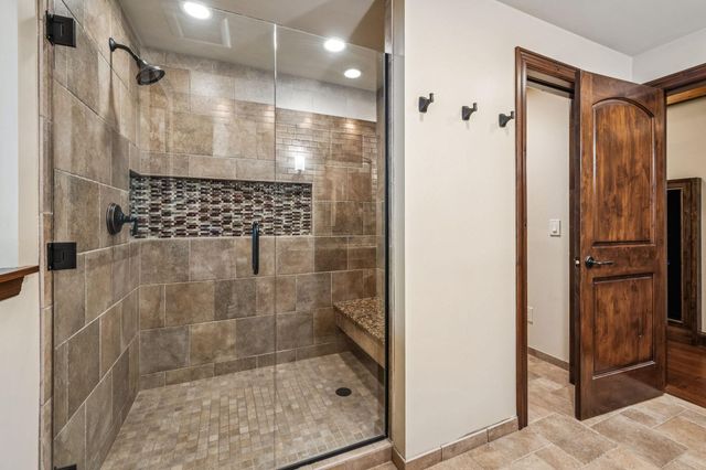 11356 Entrevaux Drive, Eden Prairie, MN 55347