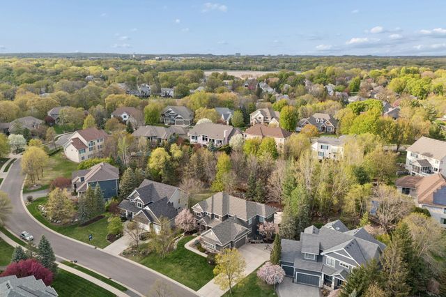 11356 Entrevaux Drive, Eden Prairie, MN 55347