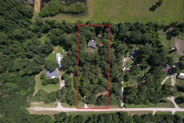 896 Wood Haven, Livingston, TX 77351