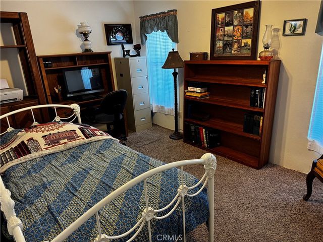 13999 Silver Lake Place, Victorville, CA 92395