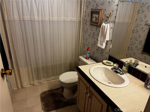 13999 Silver Lake Place, Victorville, CA 92395