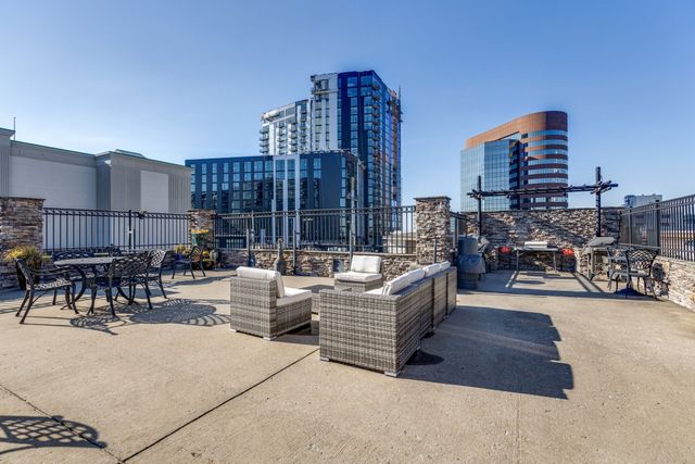 1803 Broadway Apt 430, Nashville, TN 37203