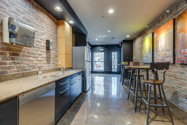 1803 Broadway Apt 430, Nashville, TN 37203