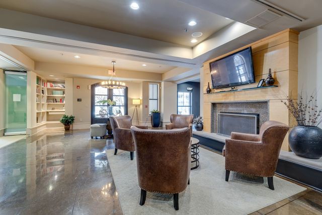 1803 Broadway Apt 430, Nashville, TN 37203