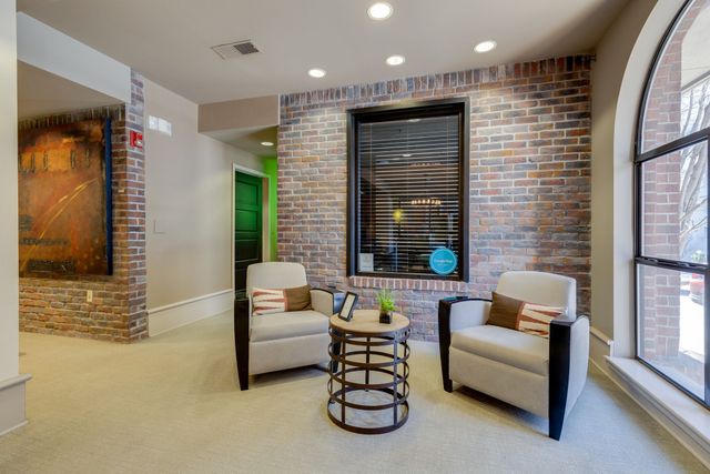 1803 Broadway Apt 430, Nashville, TN 37203