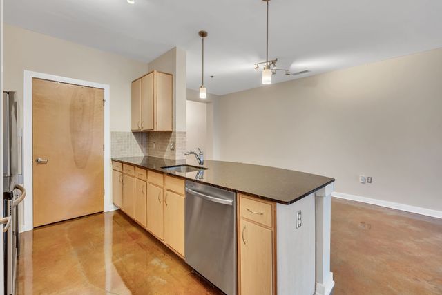 1803 Broadway Apt 430, Nashville, TN 37203