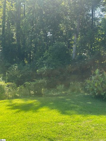 316 Pullham Road, Greenwood, SC 29646