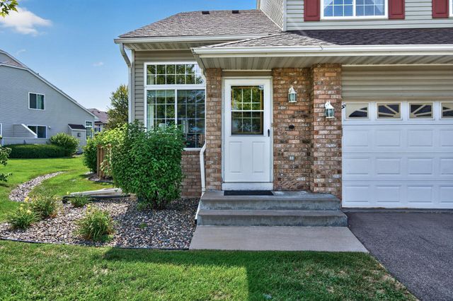 6193 Courtly Road E, Woodbury, MN 55125