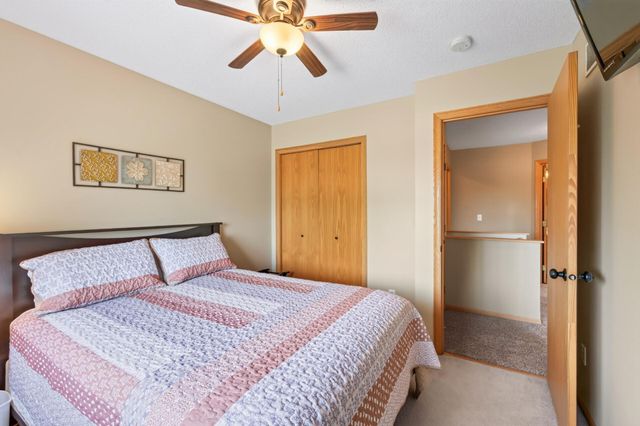 6193 Courtly Road E, Woodbury, MN 55125