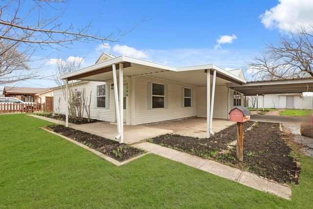 2340 Harris Lane, Haltom City, TX 76117