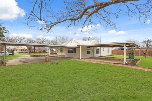 2340 Harris Lane, Haltom City, TX 76117