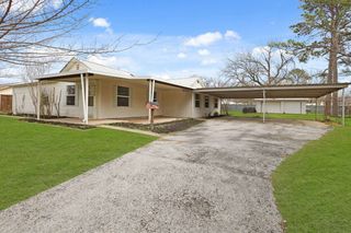 2340 Harris Lane, Haltom City, TX 76117