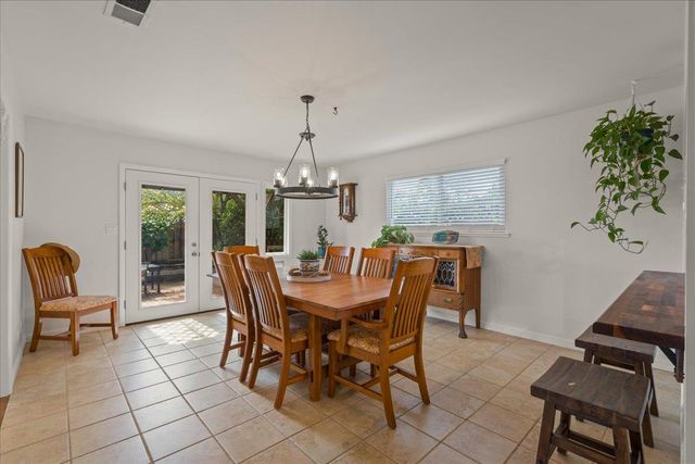 1330 Redwood Lane, Gilroy, CA 95020