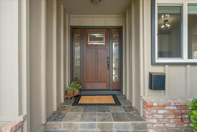 1330 Redwood Lane, Gilroy, CA 95020