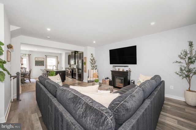10643 BREWERTON LN, New Market, MD 21774