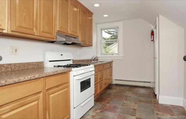 298 S Middletown Road 2FL, Nanuet, NY 10954