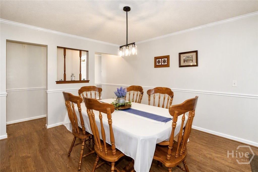 Image 10 of property listing at 6 Paddleford Drive, Rincon, GA 31326