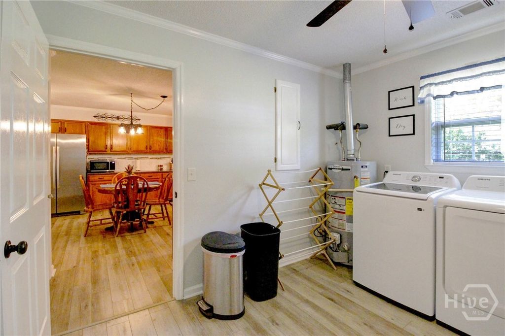 Image 17 of property listing at 6 Paddleford Drive, Rincon, GA 31326