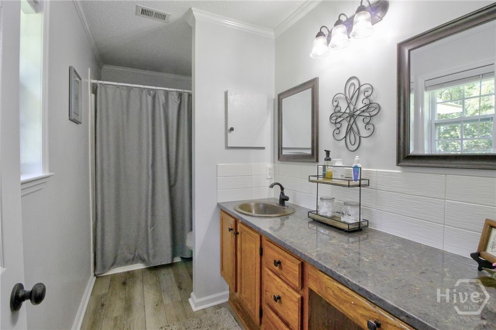 Image 31 of property listing at 6 Paddleford Drive, Rincon, GA 31326