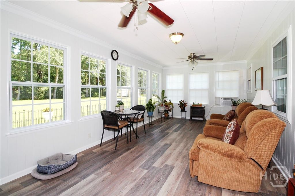 Image 32 of property listing at 6 Paddleford Drive, Rincon, GA 31326