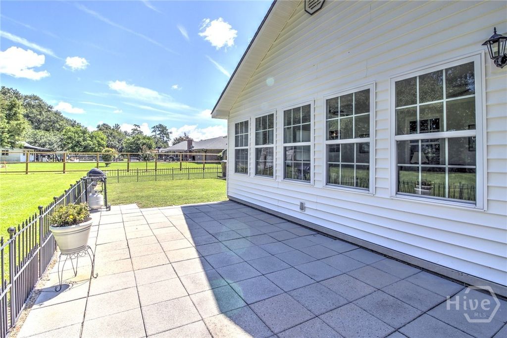 Image 34 of property listing at 6 Paddleford Drive, Rincon, GA 31326