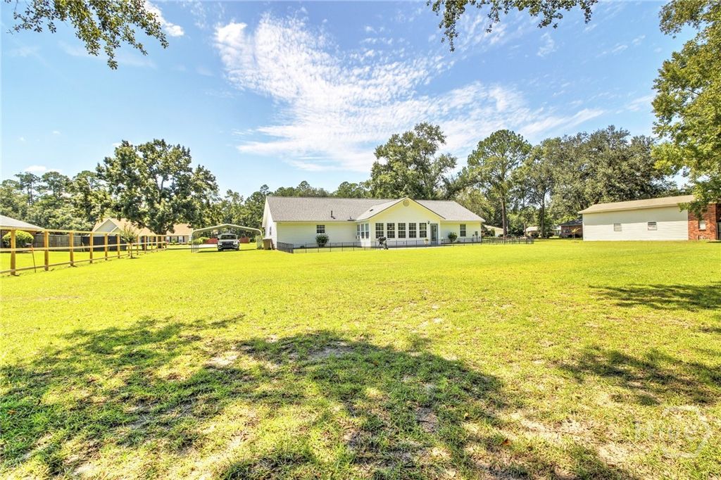 Image 37 of property listing at 6 Paddleford Drive, Rincon, GA 31326