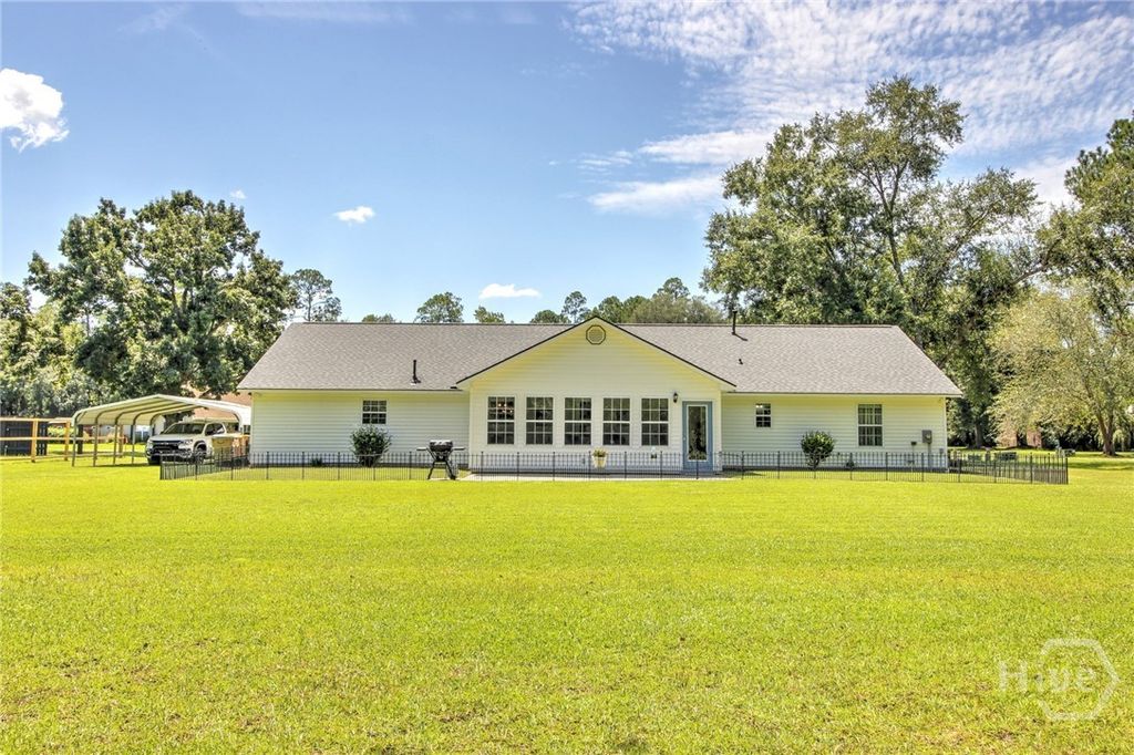 Image 38 of property listing at 6 Paddleford Drive, Rincon, GA 31326