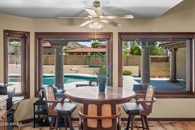 3714 E DAKOTA Drive, Phoenix, AZ 85044
