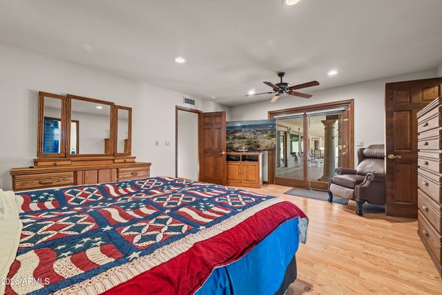 3714 E DAKOTA Drive, Phoenix, AZ 85044