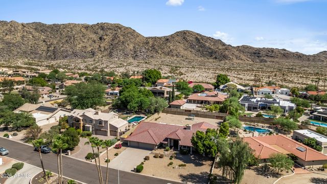 3714 E DAKOTA Drive, Phoenix, AZ 85044