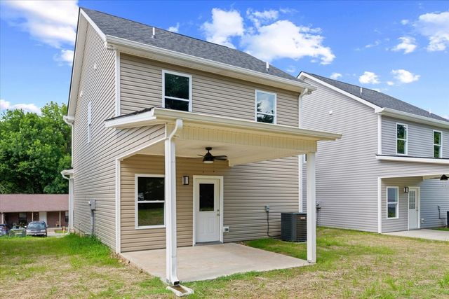 328 Mitchell St, Clarksville, TN 37042