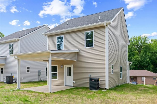 328 Mitchell St, Clarksville, TN 37042