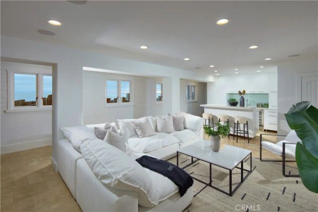 2800 Ocean Front, Laguna Beach, CA 92651