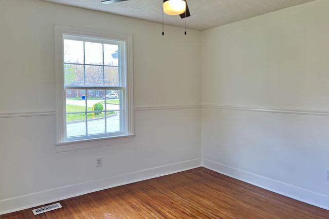 401 N High St, Franklin, KY 42134