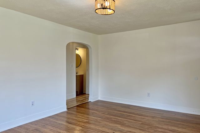 401 N High St, Franklin, KY 42134