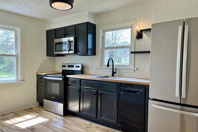 401 N High St, Franklin, KY 42134