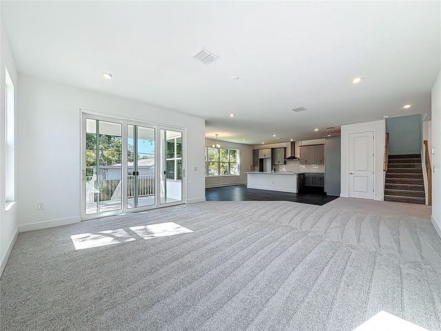 4732 W WALLCRAFT AVENUE, Tampa, FL 33611