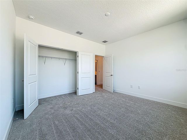 4732 W WALLCRAFT AVENUE, Tampa, FL 33611