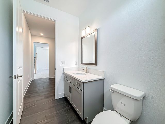 4732 W WALLCRAFT AVENUE, Tampa, FL 33611