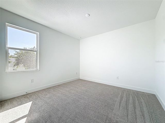 4732 W WALLCRAFT AVENUE, Tampa, FL 33611