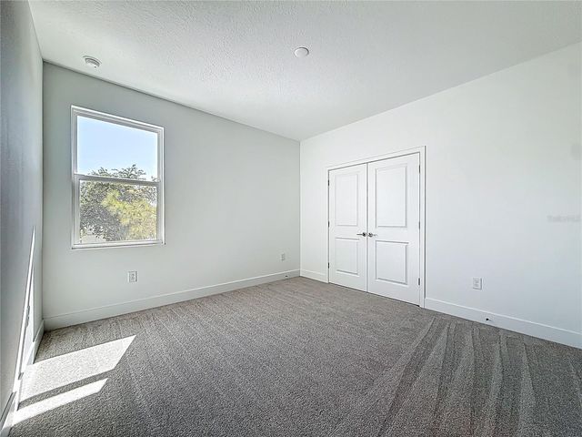 4732 W WALLCRAFT AVENUE, Tampa, FL 33611