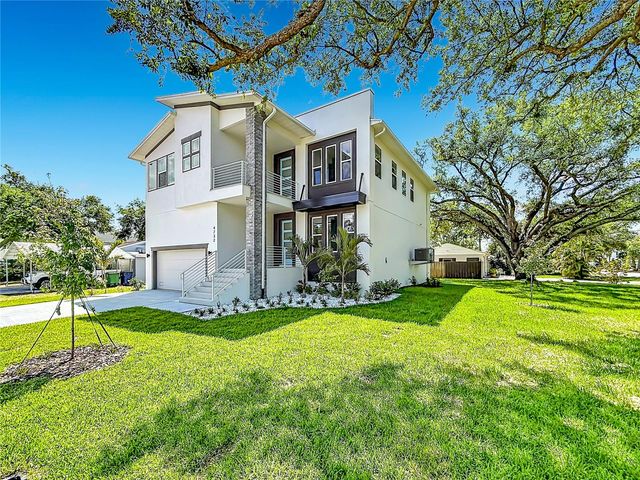 4732 W WALLCRAFT AVENUE, Tampa, FL 33611