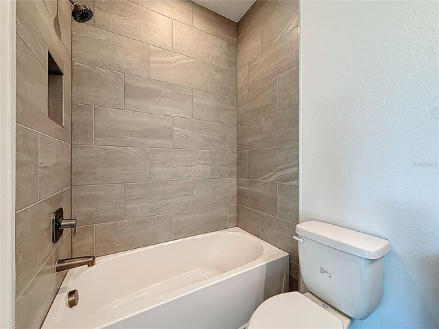 4732 W WALLCRAFT AVENUE, Tampa, FL 33611
