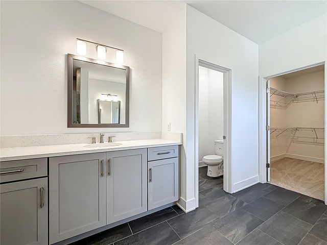 4732 W WALLCRAFT AVENUE, Tampa, FL 33611