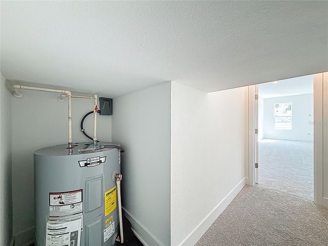 4732 W WALLCRAFT AVENUE, Tampa, FL 33611