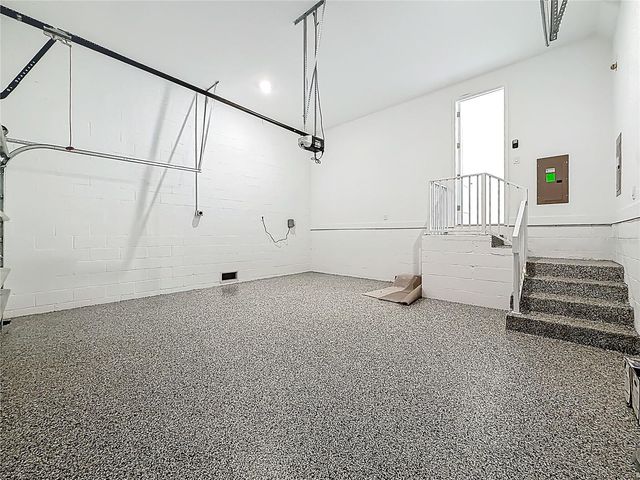4732 W WALLCRAFT AVENUE, Tampa, FL 33611