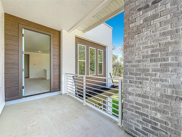 4732 W WALLCRAFT AVENUE, Tampa, FL 33611