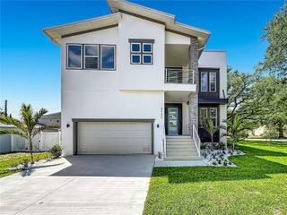 4732 W WALLCRAFT AVENUE, Tampa, FL 33611