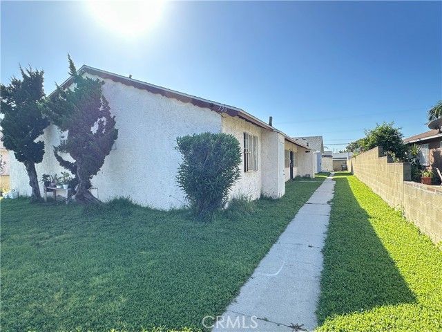 320 E 236th Street, Carson, CA 90745